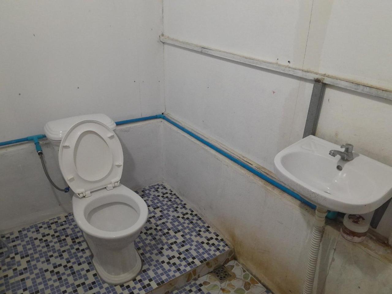 קו רונג סנלואם Golden Snake Guesthouse Beach מראה חיצוני תמונה
